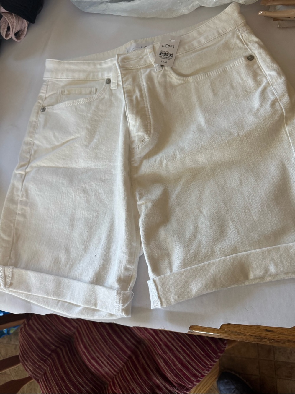 LOFT White Rolled-Hem Denim Shorts NWT Womens Sz 29/8